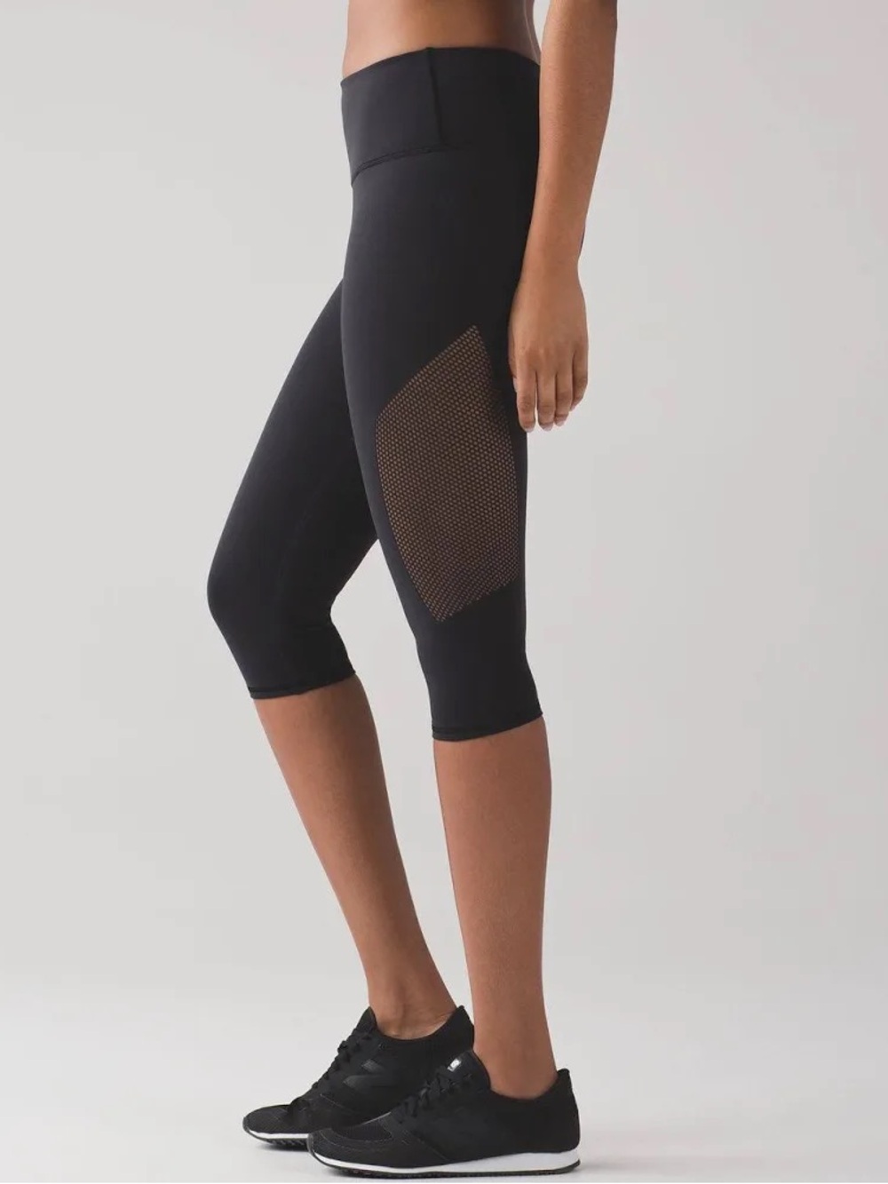Lululemon Reveal Crop Leggings